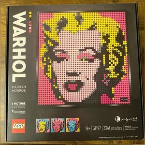 LEGO Andy Warhol's Marilyn Monroe -⭐️NEW⭐️